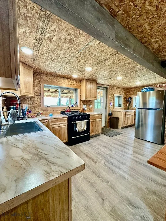 22 Indian Creek Road, Townsend, Montana 59644, Townsend, Montana 59644, 2 Bedrooms Bedrooms, ,1 BathroomBathrooms,Residential,For Sale,22 Indian Creek Road, Townsend, Montana 59644,0,402926