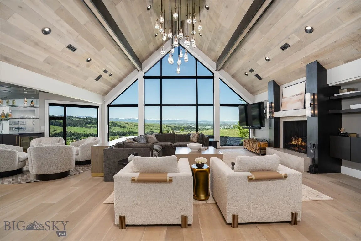 Great Room views for days!
