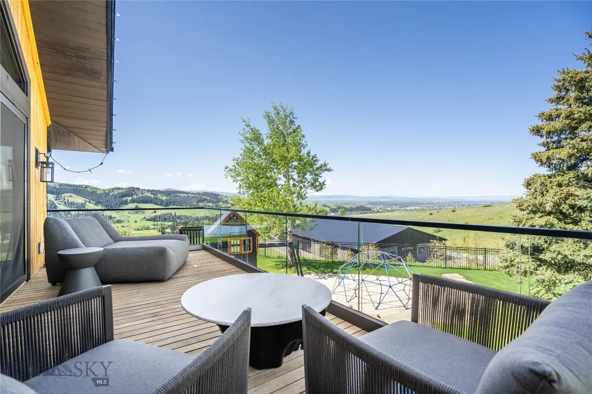 Primary Suite balcony