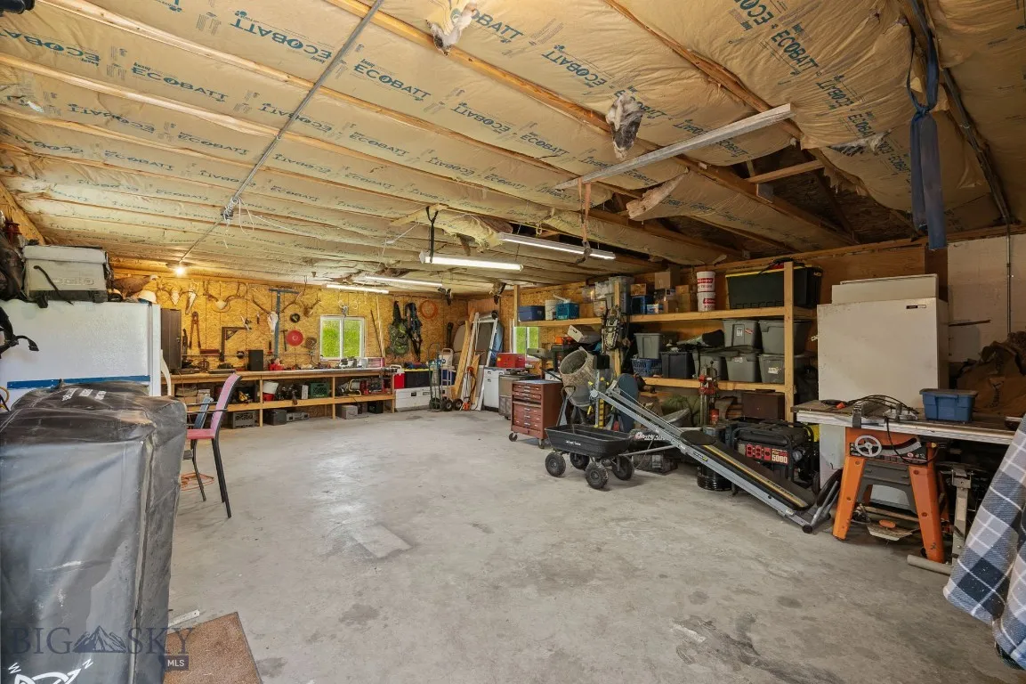 234 Mill Creek Road, Sheridan, Montana 59749, Sheridan, Montana 59749, ,Residential Income,For Sale,234 Mill Creek Road, Sheridan, Montana 59749,0,402938