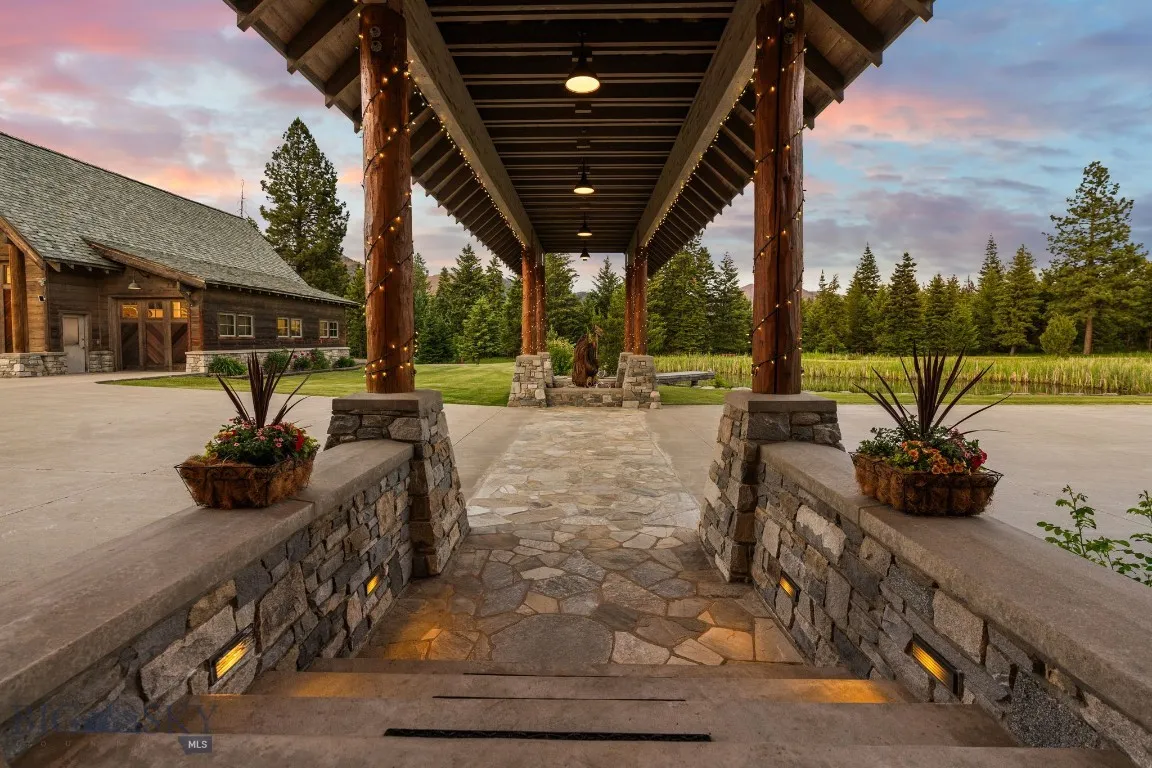 135 Squire Lane South, Trout Creek, Montana 59874, Trout Creek, Montana 59874, 8 Bedrooms Bedrooms, ,2 BathroomsBathrooms,Residential,For Sale,135 Squire Lane South, Trout Creek, Montana 59874,0,402664
