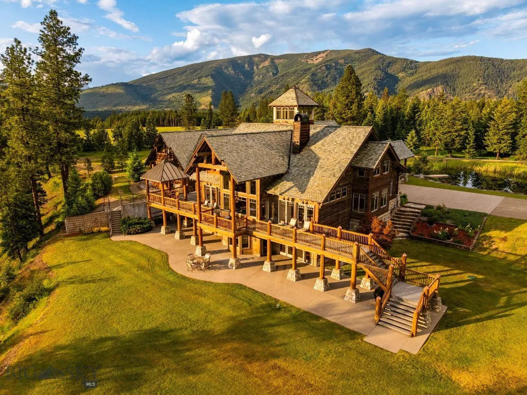 135 Squire Lane South, Trout Creek, Montana 59874, Trout Creek, Montana 59874, 8 Bedrooms Bedrooms, ,2 BathroomsBathrooms,Residential,For Sale,135 Squire Lane South, Trout Creek, Montana 59874,0,402664