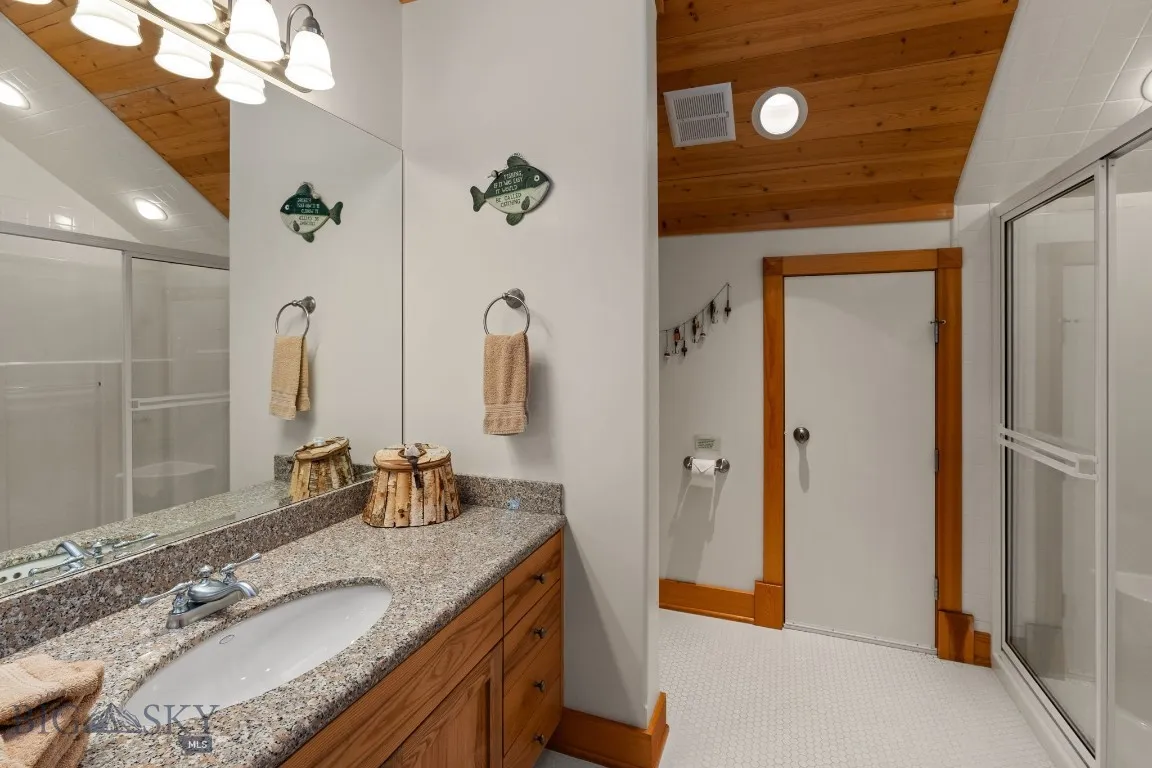 135 Squire Lane South, Trout Creek, Montana 59874, Trout Creek, Montana 59874, 8 Bedrooms Bedrooms, ,2 BathroomsBathrooms,Residential,For Sale,135 Squire Lane South, Trout Creek, Montana 59874,0,402664