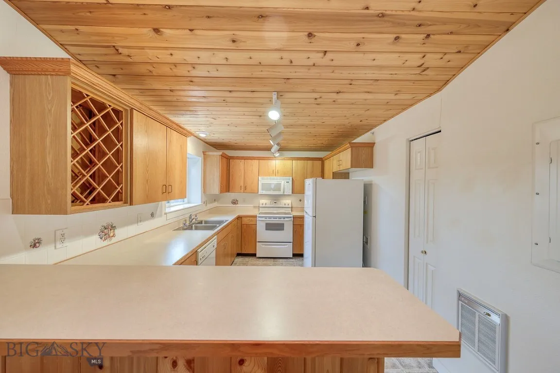 155 Aurora Lights Drive B-19, Big Sky, Montana 597, Big Sky, Montana 59716, 2 Bedrooms Bedrooms, ,1 BathroomBathrooms,Residential,For Sale,155 Aurora Lights Drive B-19, Big Sky, Montana 597,0,365576