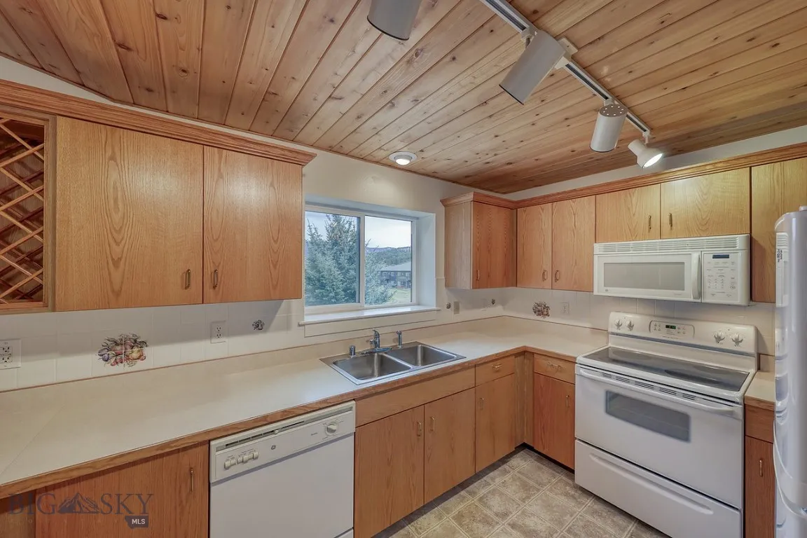 155 Aurora Lights Drive B-19, Big Sky, Montana 597, Big Sky, Montana 59716, 2 Bedrooms Bedrooms, ,1 BathroomBathrooms,Residential,For Sale,155 Aurora Lights Drive B-19, Big Sky, Montana 597,0,365576