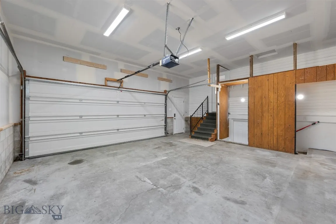 411 W 7th Street, Anaconda, Montana 59711, Anaconda, Montana 59711, 5 Bedrooms Bedrooms, ,2 BathroomsBathrooms,Residential,For Sale,411 W 7th Street, Anaconda, Montana 59711,0,403013