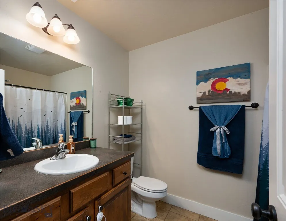 996 Saxon Way B, Bozeman, Montana 59718, Bozeman, Montana 59718, 3 Bedrooms Bedrooms, ,2 BathroomsBathrooms,Residential,For Sale,996 Saxon Way B, Bozeman, Montana 59718,402735