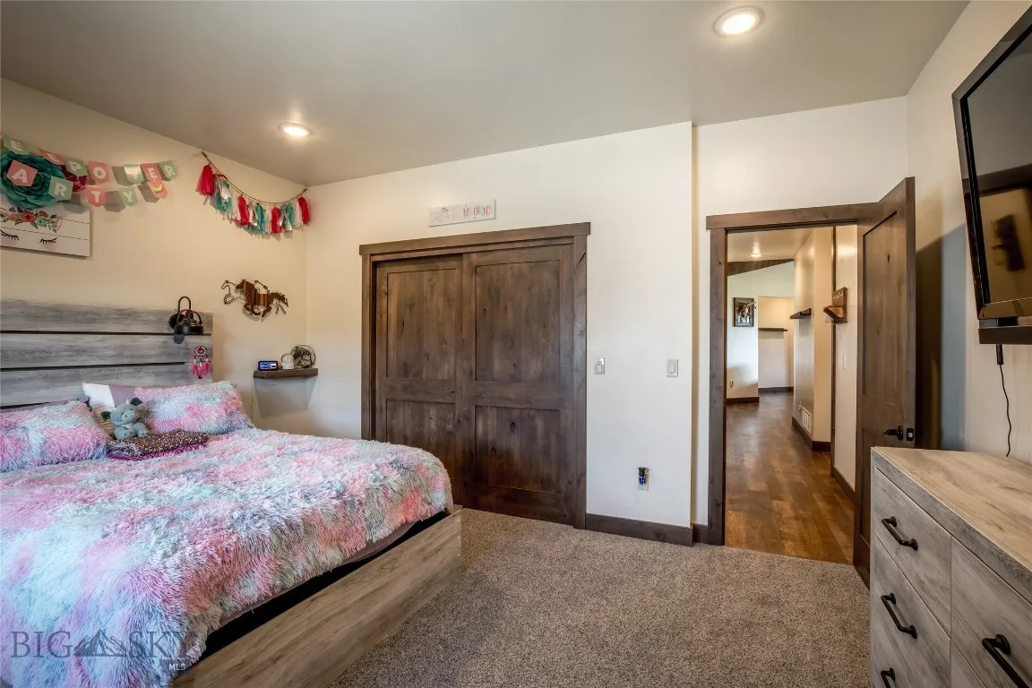 8 Sunset Court, Ennis, Montana 59729, Ennis, Montana 59729, 4 Bedrooms Bedrooms, ,3 BathroomsBathrooms,Residential,For Sale,8 Sunset Court, Ennis, Montana 59729,403010
