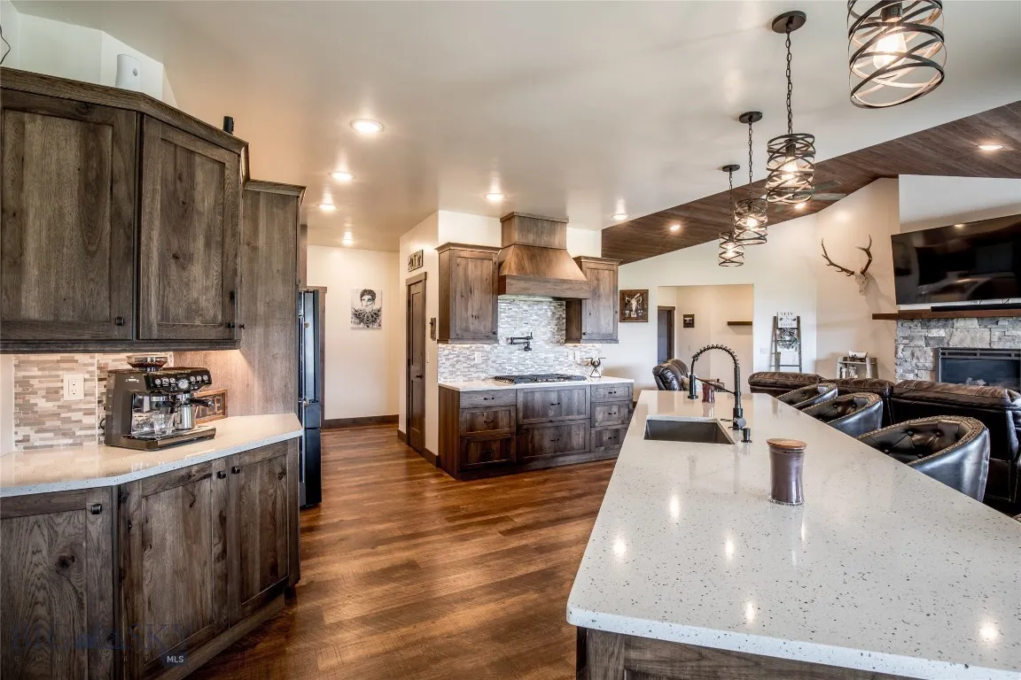 8 Sunset Court, Ennis, Montana 59729, Ennis, Montana 59729, 4 Bedrooms Bedrooms, ,3 BathroomsBathrooms,Residential,For Sale,8 Sunset Court, Ennis, Montana 59729,403010