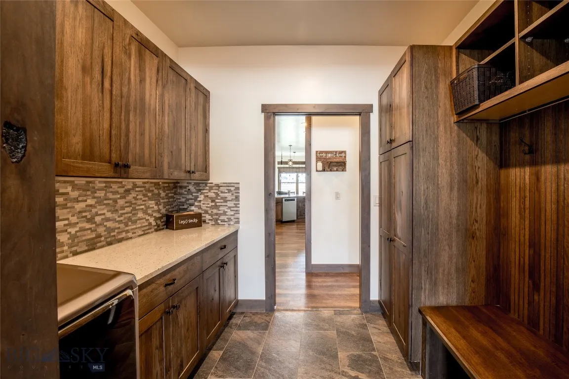 8 Sunset Court, Ennis, Montana 59729, Ennis, Montana 59729, 4 Bedrooms Bedrooms, ,3 BathroomsBathrooms,Residential,For Sale,8 Sunset Court, Ennis, Montana 59729,403010
