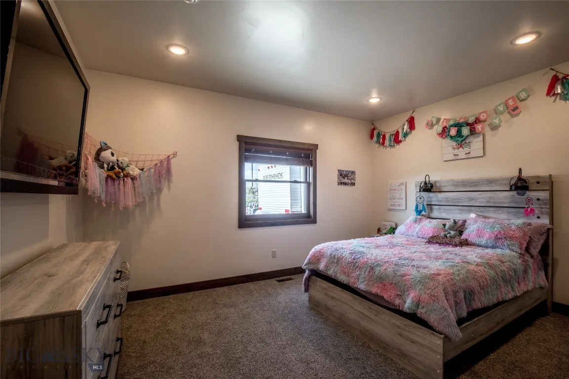 8 Sunset Court, Ennis, Montana 59729, Ennis, Montana 59729, 4 Bedrooms Bedrooms, ,3 BathroomsBathrooms,Residential,For Sale,8 Sunset Court, Ennis, Montana 59729,403010