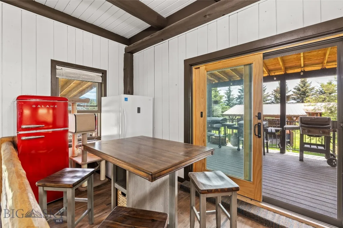 3573 Spain Bridge Road, Belgrade, Montana 59714, Belgrade, Montana 59714, 4 Bedrooms Bedrooms, ,2 BathroomsBathrooms,Residential,For Sale,3573 Spain Bridge Road, Belgrade, Montana 59714,403061