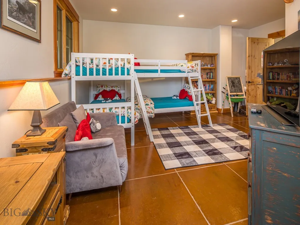 Lower level bedroom #3 (no closet)