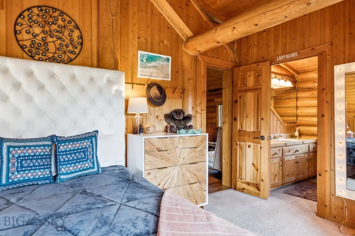 238 Great Gray Hollow, Gallatin Gateway, Montana 5, Gallatin Gateway, Montana 59730, 5 Bedrooms Bedrooms, ,5 BathroomsBathrooms,Residential,For Sale,238 Great Gray Hollow, Gallatin Gateway, Montana 5,0,402520