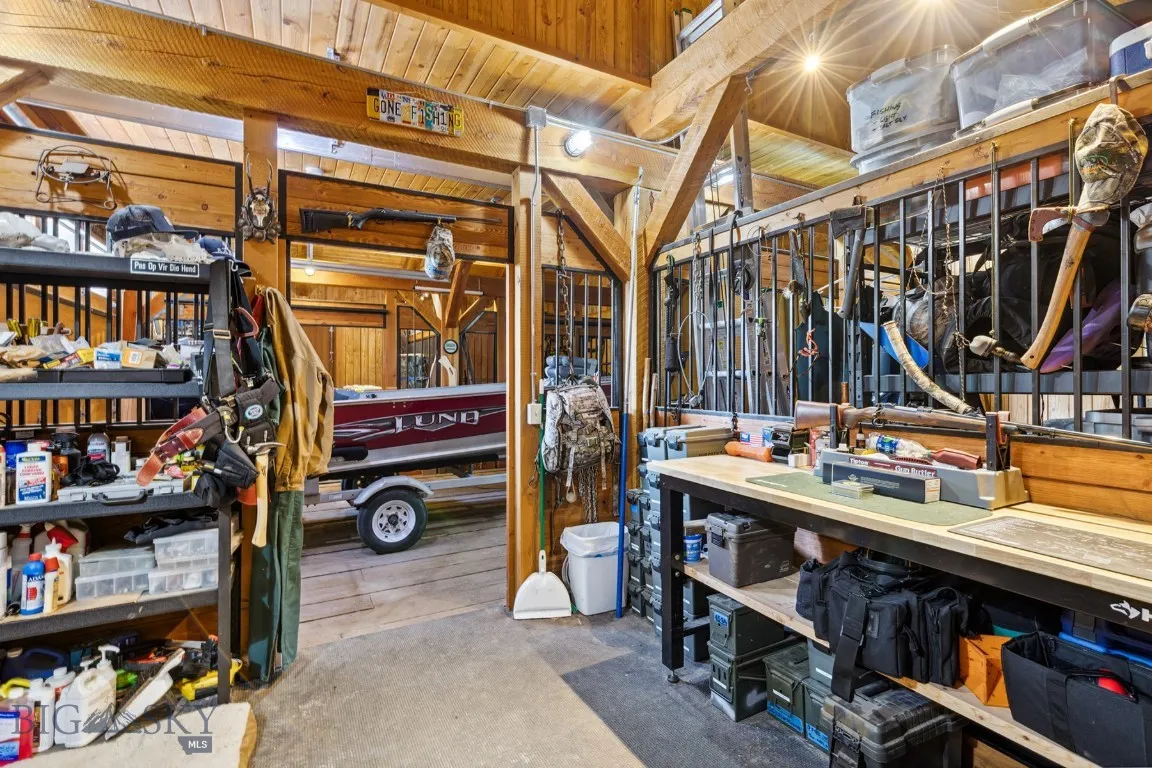 238 Great Gray Hollow, Gallatin Gateway, Montana 5, Gallatin Gateway, Montana 59730, 5 Bedrooms Bedrooms, ,5 BathroomsBathrooms,Residential,For Sale,238 Great Gray Hollow, Gallatin Gateway, Montana 5,0,402520