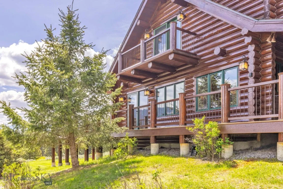 238 Great Gray Hollow, Gallatin Gateway, Montana 5, Gallatin Gateway, Montana 59730, 5 Bedrooms Bedrooms, ,5 BathroomsBathrooms,Residential,For Sale,238 Great Gray Hollow, Gallatin Gateway, Montana 5,0,402520