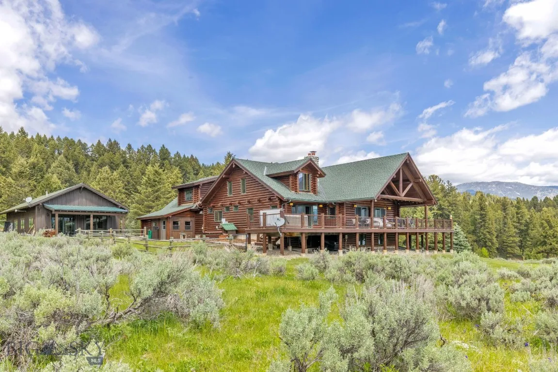 238 Great Gray Hollow, Gallatin Gateway, Montana 5, Gallatin Gateway, Montana 59730, 5 Bedrooms Bedrooms, ,5 BathroomsBathrooms,Residential,For Sale,238 Great Gray Hollow, Gallatin Gateway, Montana 5,0,402520