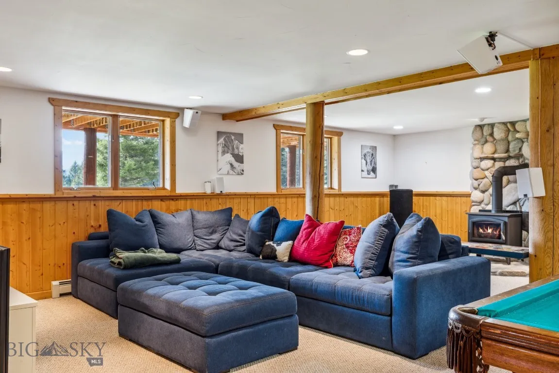 238 Great Gray Hollow, Gallatin Gateway, Montana 5, Gallatin Gateway, Montana 59730, 5 Bedrooms Bedrooms, ,5 BathroomsBathrooms,Residential,For Sale,238 Great Gray Hollow, Gallatin Gateway, Montana 5,0,402520