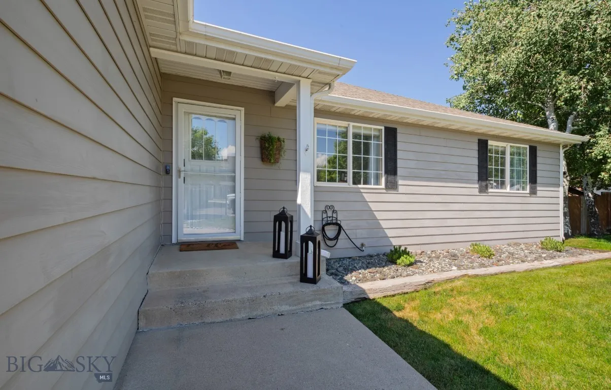 521 Dove Court, Bozeman, Montana 59718, Bozeman, Montana 59718, 3 Bedrooms Bedrooms, ,2 BathroomsBathrooms,Residential,For Sale,521 Dove Court, Bozeman, Montana 59718,403096
