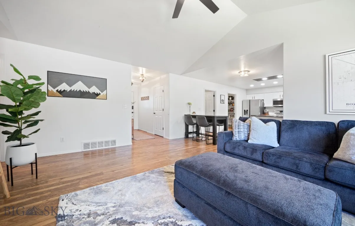 521 Dove Court, Bozeman, Montana 59718, Bozeman, Montana 59718, 3 Bedrooms Bedrooms, ,2 BathroomsBathrooms,Residential,For Sale,521 Dove Court, Bozeman, Montana 59718,403096