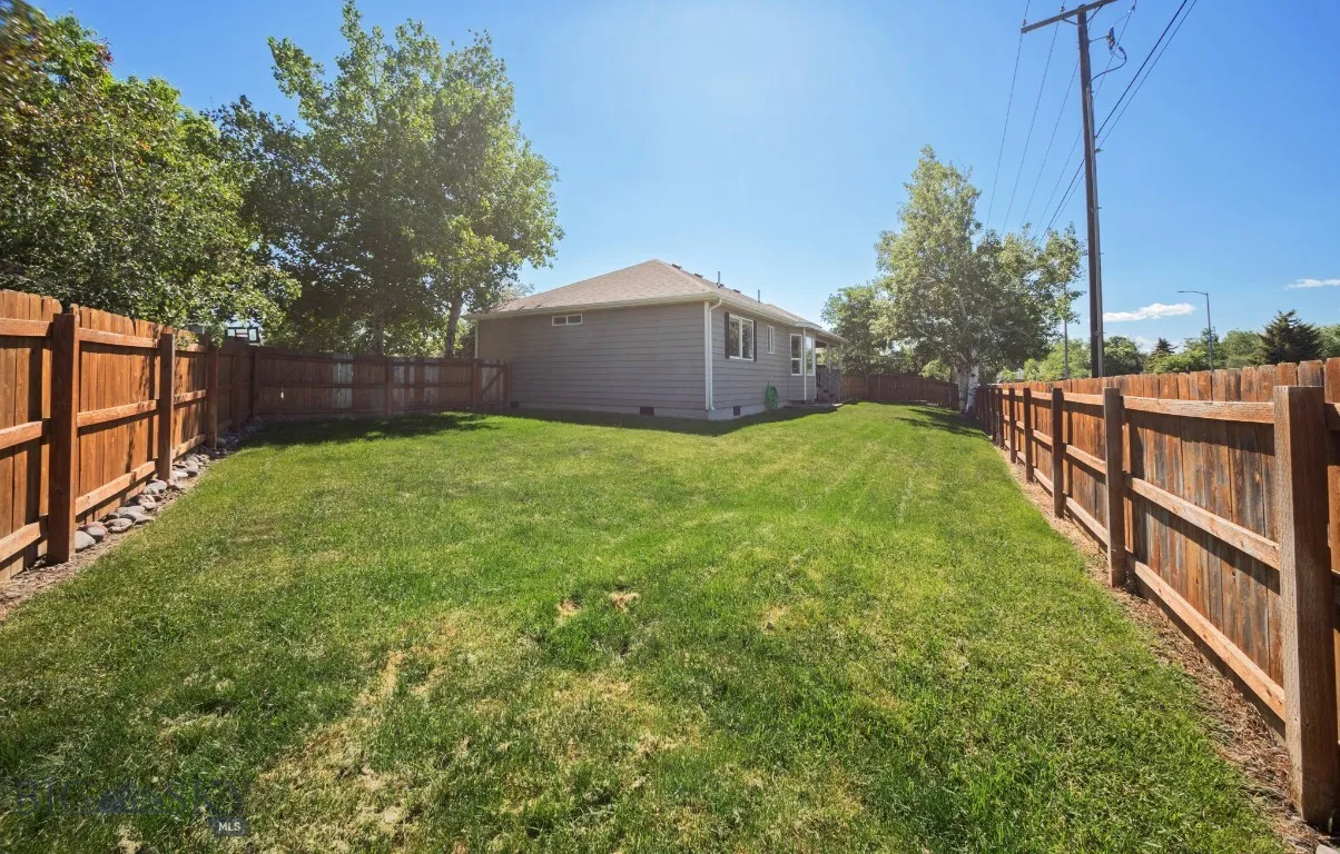521 Dove Court, Bozeman, Montana 59718, Bozeman, Montana 59718, 3 Bedrooms Bedrooms, ,2 BathroomsBathrooms,Residential,For Sale,521 Dove Court, Bozeman, Montana 59718,403096