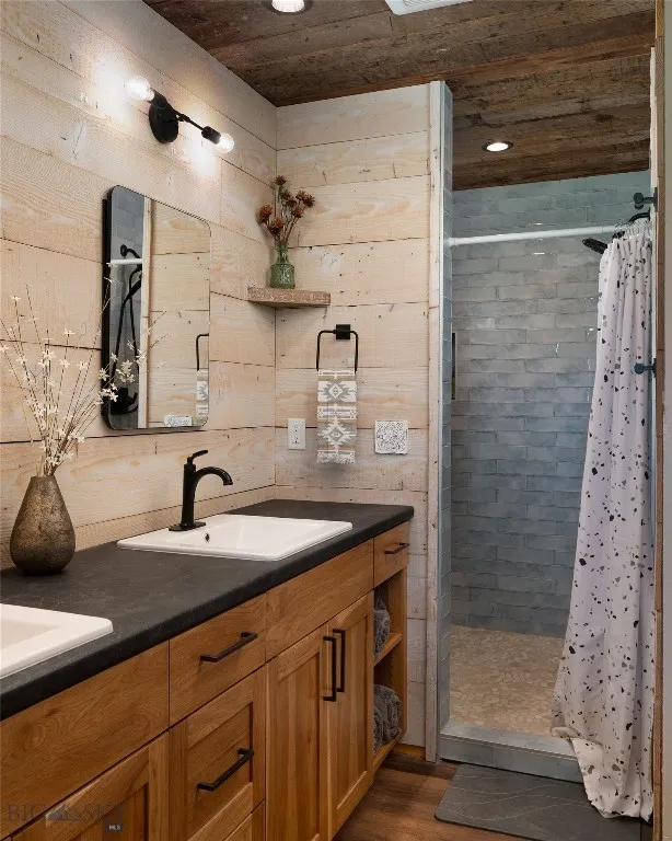 Master bath shower