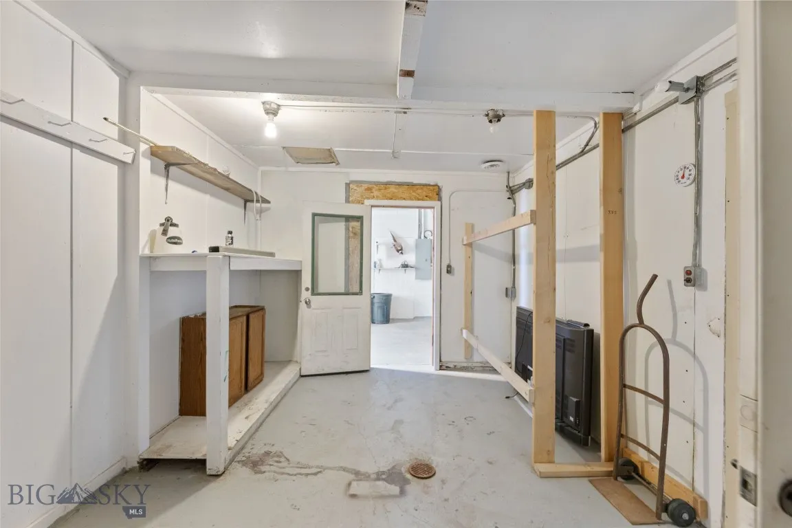 120 N Pine Butte Road, Bozeman, Montana 59718, Bozeman, Montana 59718, 5 Bedrooms Bedrooms, ,1 BathroomBathrooms,Residential,For Sale,120 N Pine Butte Road, Bozeman, Montana 59718,403109
