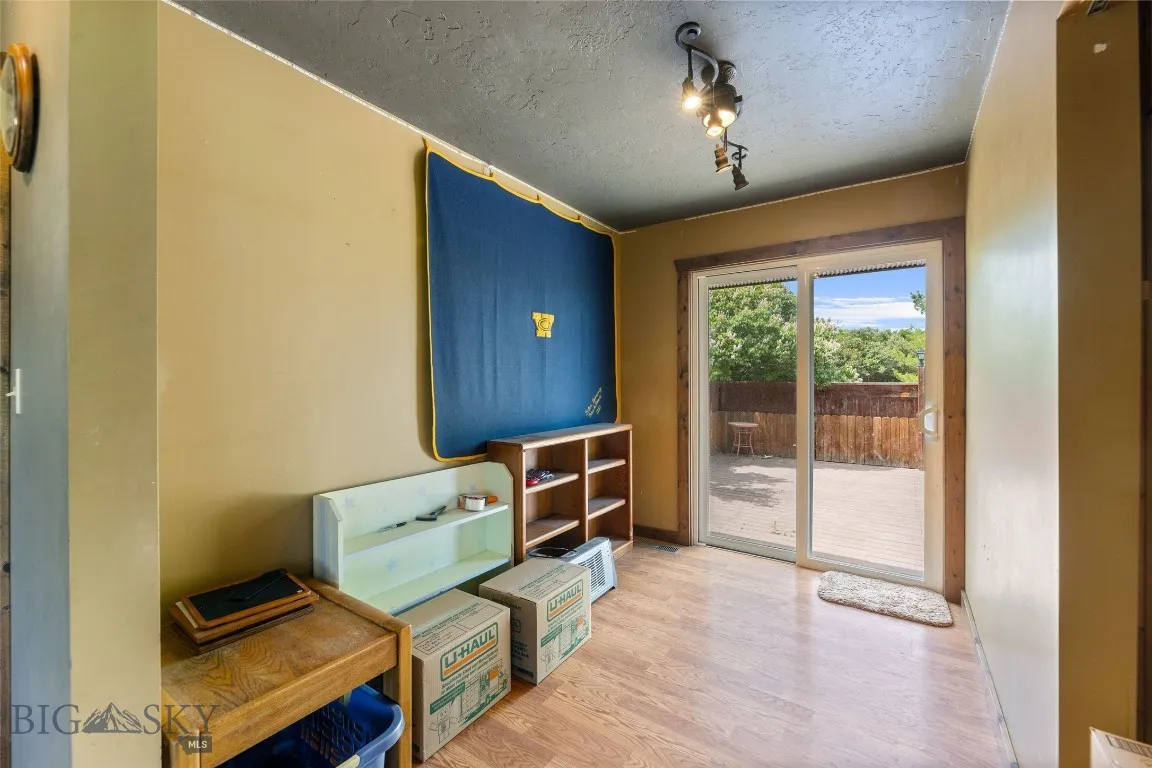 120 N Pine Butte Road, Bozeman, Montana 59718, Bozeman, Montana 59718, 5 Bedrooms Bedrooms, ,1 BathroomBathrooms,Residential,For Sale,120 N Pine Butte Road, Bozeman, Montana 59718,403109