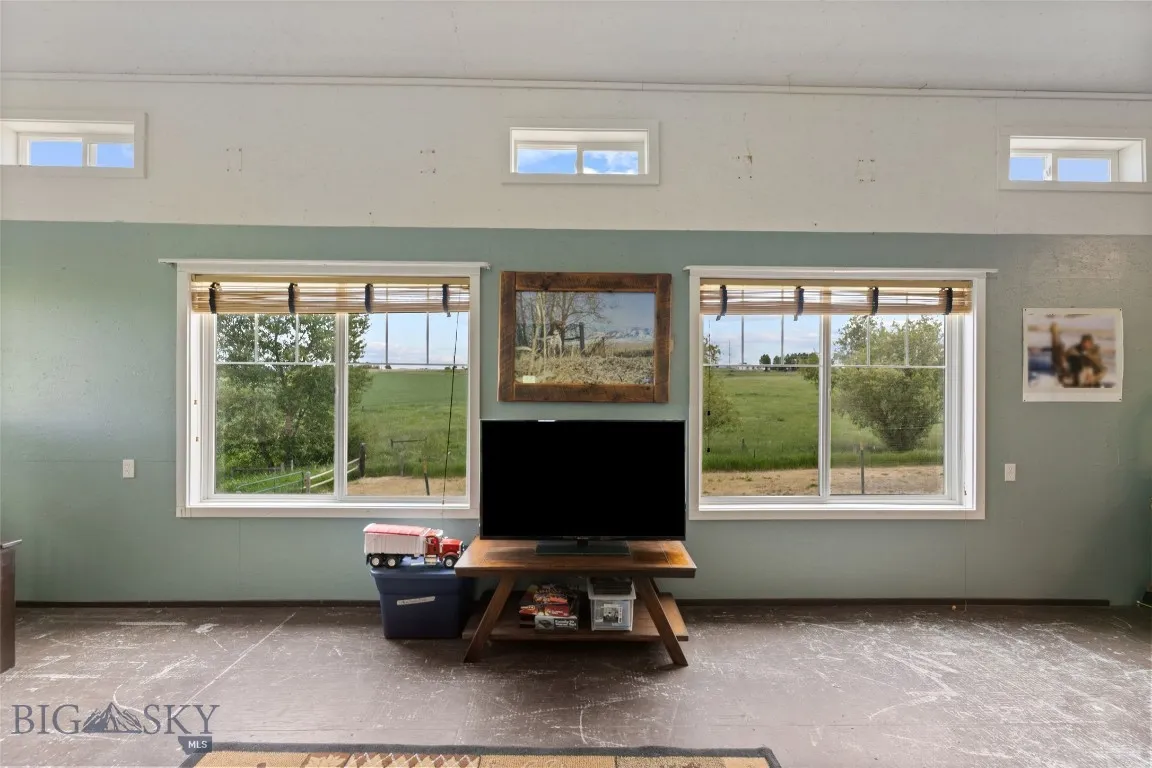 120 N Pine Butte Road, Bozeman, Montana 59718, Bozeman, Montana 59718, 5 Bedrooms Bedrooms, ,1 BathroomBathrooms,Residential,For Sale,120 N Pine Butte Road, Bozeman, Montana 59718,403109