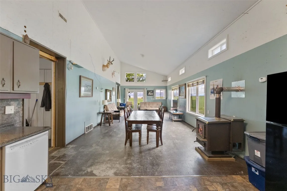120 N Pine Butte Road, Bozeman, Montana 59718, Bozeman, Montana 59718, 5 Bedrooms Bedrooms, ,1 BathroomBathrooms,Residential,For Sale,120 N Pine Butte Road, Bozeman, Montana 59718,403109