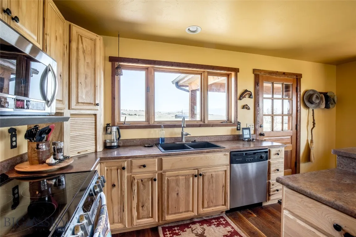 96 Antler Trail, Ennis, Montana 59729, Ennis, Montana 59729, 2 Bedrooms Bedrooms, ,2 BathroomsBathrooms,Residential,For Sale,96 Antler Trail, Ennis, Montana 59729,402867