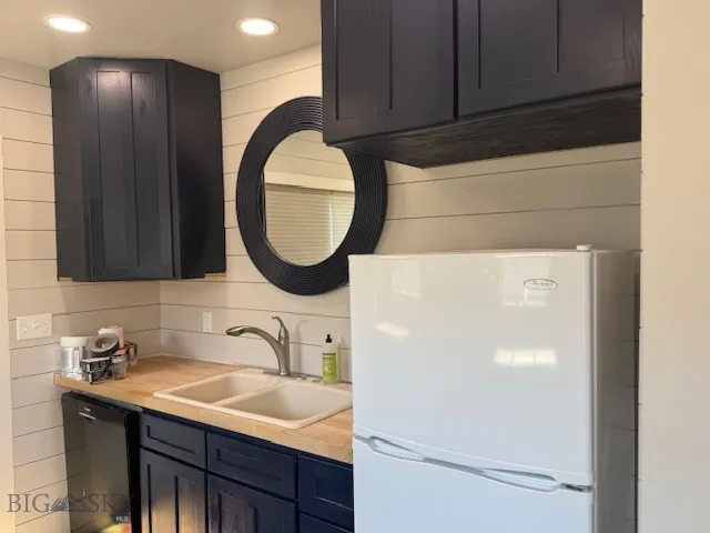 308 E 4th Street, Anaconda, Montana 59711, Anaconda, Montana 59711, 2 Bedrooms Bedrooms, ,1 BathroomBathrooms,Residential,For Sale,308 E 4th Street, Anaconda, Montana 59711,402914