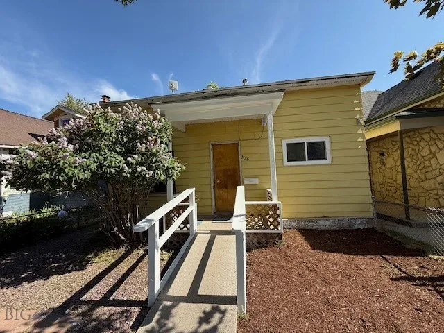 308 E 4th Street, Anaconda, Montana 59711, Anaconda, Montana 59711, 2 Bedrooms Bedrooms, ,1 BathroomBathrooms,Residential,For Sale,308 E 4th Street, Anaconda, Montana 59711,402914