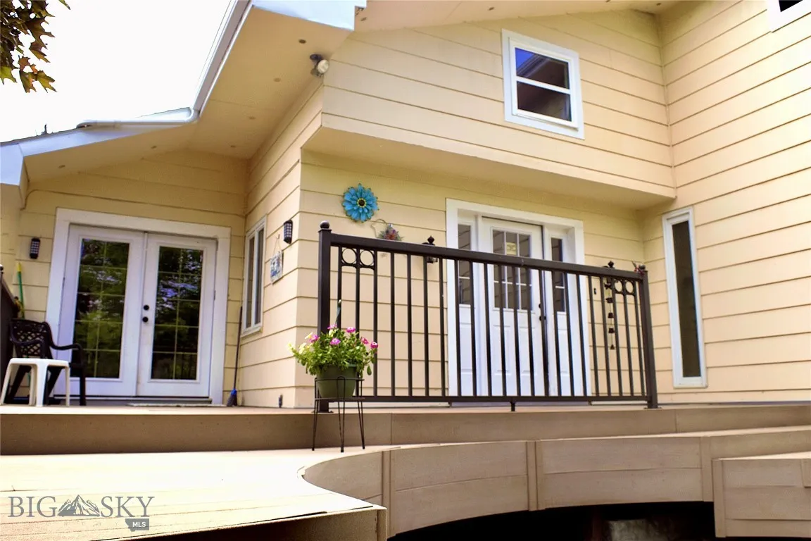 2118 1st Street S, Great Falls, Montana 59401, Great Falls, Montana 59401, 4 Bedrooms Bedrooms, ,2 BathroomsBathrooms,Residential,For Sale,2118 1st Street S, Great Falls, Montana 59401,403141