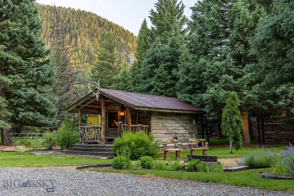 48500 Gallatin Road, Big Sky, Montana 59730, Big Sky, Montana 59730, 5 Bedrooms Bedrooms, ,4 BathroomsBathrooms,Residential,For Sale,48500 Gallatin Road, Big Sky, Montana 59730,402012