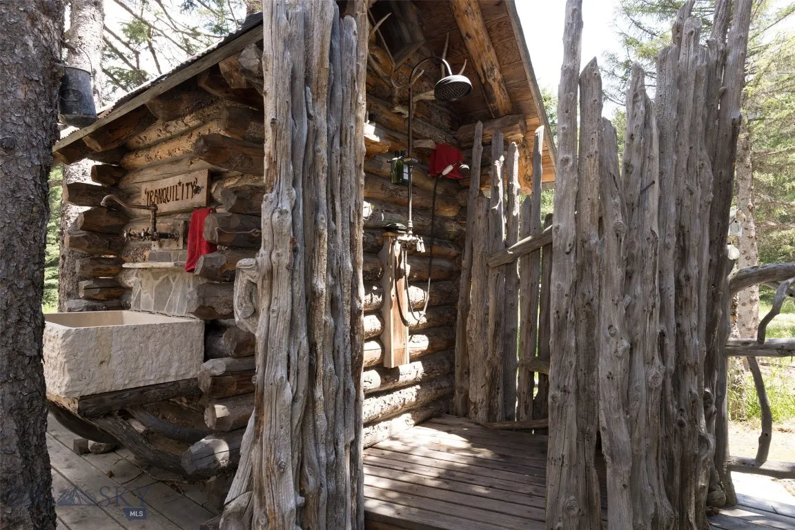 48500 Gallatin Road, Big Sky, Montana 59730, Big Sky, Montana 59730, 5 Bedrooms Bedrooms, ,4 BathroomsBathrooms,Residential,For Sale,48500 Gallatin Road, Big Sky, Montana 59730,402012