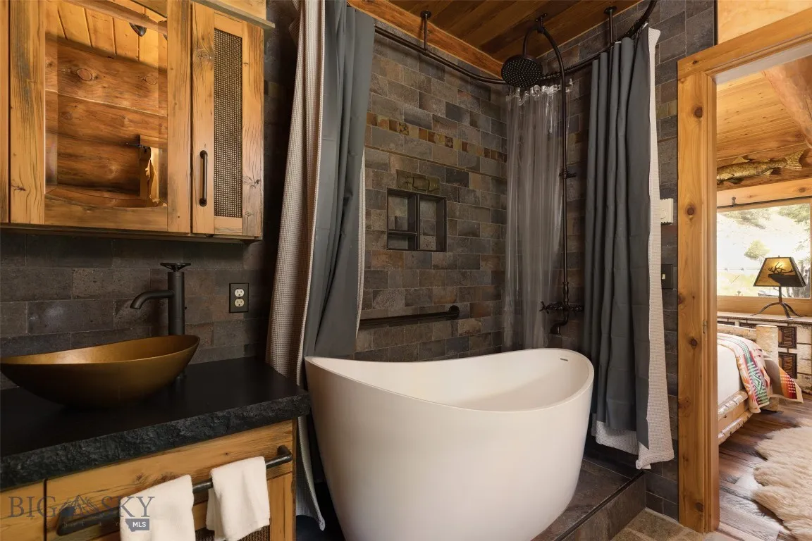 48500 Gallatin Road, Big Sky, Montana 59730, Big Sky, Montana 59730, 5 Bedrooms Bedrooms, ,4 BathroomsBathrooms,Residential,For Sale,48500 Gallatin Road, Big Sky, Montana 59730,402012