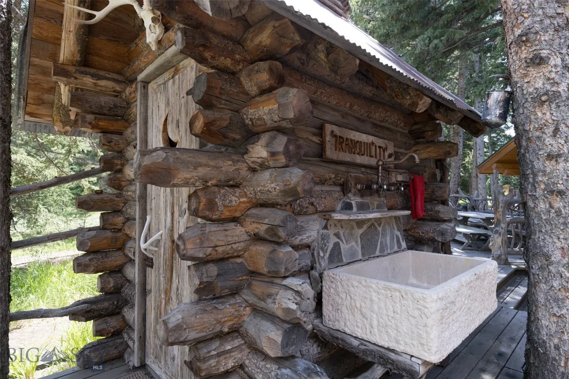 48500 Gallatin Road, Big Sky, Montana 59730, Big Sky, Montana 59730, 5 Bedrooms Bedrooms, ,4 BathroomsBathrooms,Residential,For Sale,48500 Gallatin Road, Big Sky, Montana 59730,402012