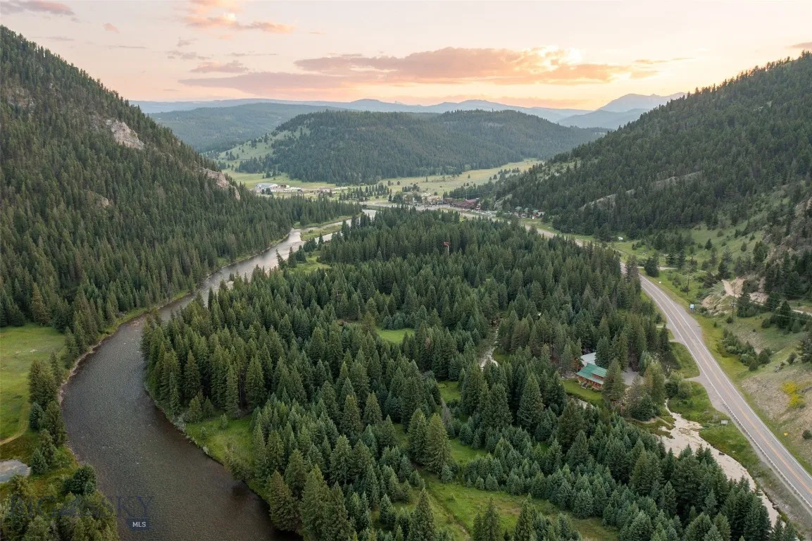 48500 Gallatin Road, Big Sky, Montana 59730, Big Sky, Montana 59730, 5 Bedrooms Bedrooms, ,4 BathroomsBathrooms,Residential,For Sale,48500 Gallatin Road, Big Sky, Montana 59730,402012