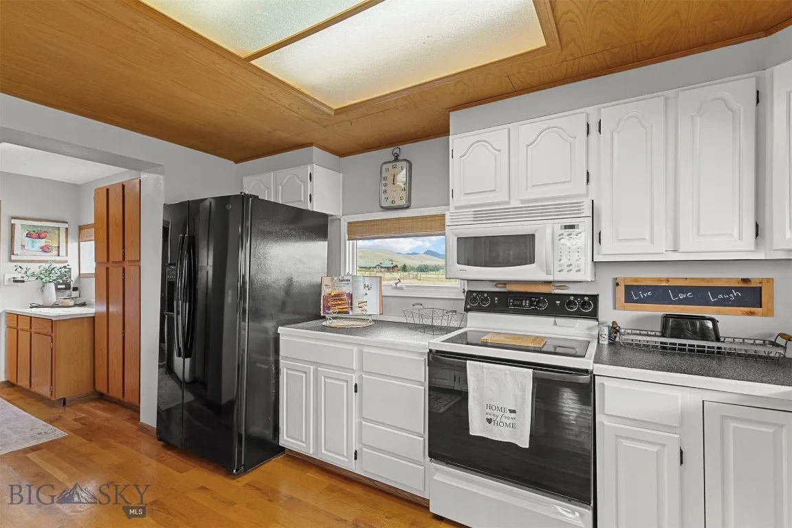 183 N Meadow Creek, Mcallister, Montana 59740, Mc Allister, Montana 59740, 4 Bedrooms Bedrooms, ,2 BathroomsBathrooms,Residential,For Sale,183 N Meadow Creek, Mcallister, Montana 59740,403092