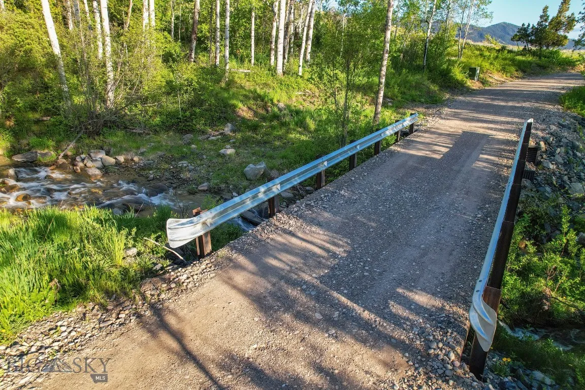 Four Bar Ranch Corbly Gulch, Belgrade, Montana 597, Belgrade, Montana 59714, 4 Bedrooms Bedrooms, ,2 BathroomsBathrooms,Residential,For Sale,Four Bar Ranch Corbly Gulch, Belgrade, Montana 597,402196