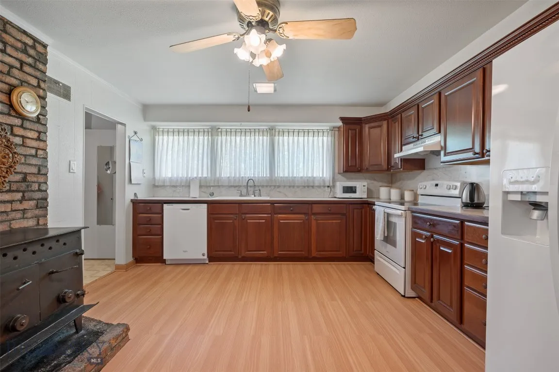 16 N White Street, Anaconda, Montana 59711, Anaconda, Montana 59711, 4 Bedrooms Bedrooms, ,1 BathroomBathrooms,Residential,For Sale,16 N White Street, Anaconda, Montana 59711,403163