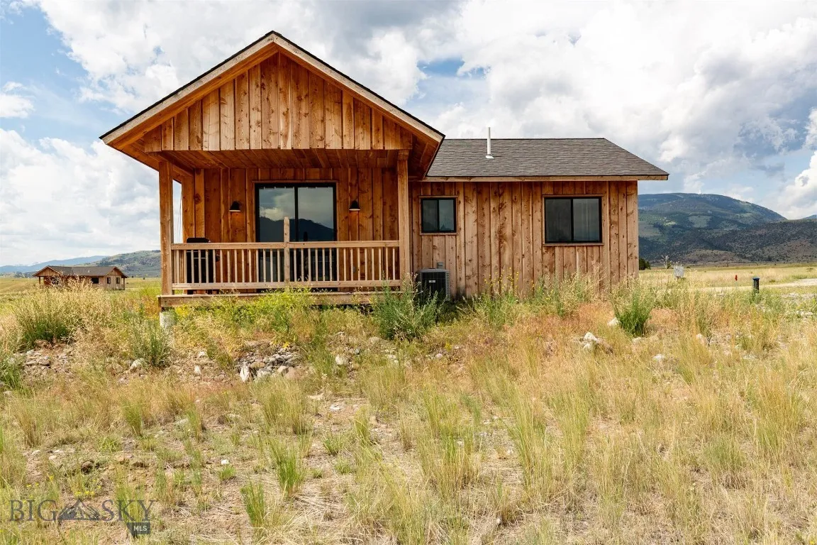 12 Cielo Grande, Livingston, Montana 59047, Livingston, Montana 59047, 2 Bedrooms Bedrooms, ,1 BathroomBathrooms,Residential,For Sale,12 Cielo Grande, Livingston, Montana 59047,403164