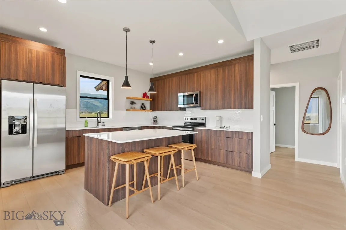 12 Cielo Grande, Livingston, Montana 59047, Livingston, Montana 59047, 2 Bedrooms Bedrooms, ,1 BathroomBathrooms,Residential,For Sale,12 Cielo Grande, Livingston, Montana 59047,403164