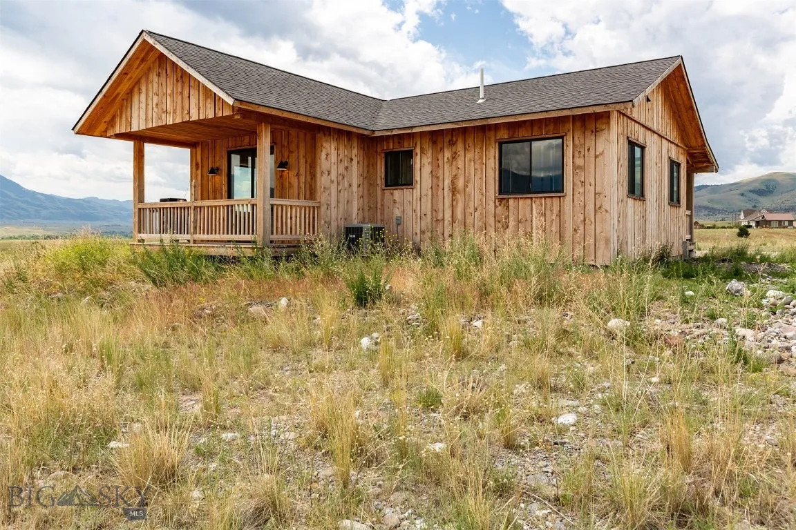 12 Cielo Grande, Livingston, Montana 59047, Livingston, Montana 59047, 2 Bedrooms Bedrooms, ,1 BathroomBathrooms,Residential,For Sale,12 Cielo Grande, Livingston, Montana 59047,403164