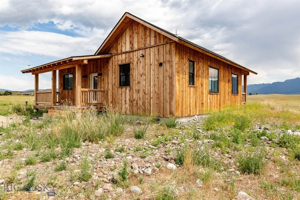 12 Cielo Grande, Livingston, Montana 59047, Livingston, Montana 59047, 2 Bedrooms Bedrooms, ,1 BathroomBathrooms,Residential,For Sale,12 Cielo Grande, Livingston, Montana 59047,403164
