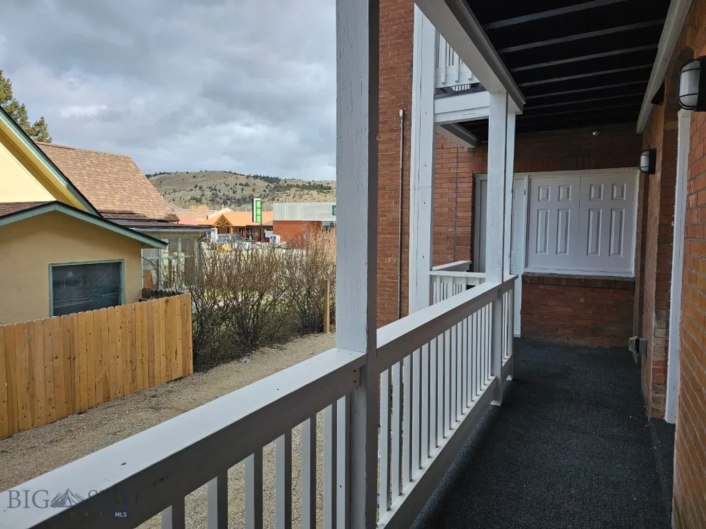 200 Hickory 23, Anaconda, Montana 59711, Anaconda, Montana 59711, 2 Bedrooms Bedrooms, ,1 BathroomBathrooms,Residential,For Sale,200 Hickory 23, Anaconda, Montana 59711,403177