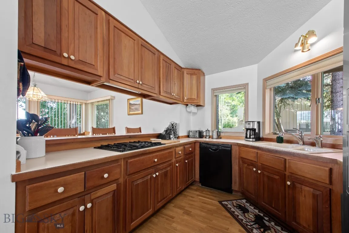 8a Gallatin Drive, Bozeman, Montana 59718, Bozeman, Montana 59718, 3 Bedrooms Bedrooms, ,3 BathroomsBathrooms,Residential,For Sale,8a Gallatin Drive, Bozeman, Montana 59718,403158