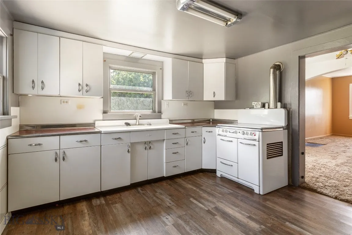 121 Blue Wing, Walkerville, Montana 59701, Walkerville, Montana 59701, 4 Bedrooms Bedrooms, ,1 BathroomBathrooms,Residential,For Sale,121 Blue Wing, Walkerville, Montana 59701,403136
