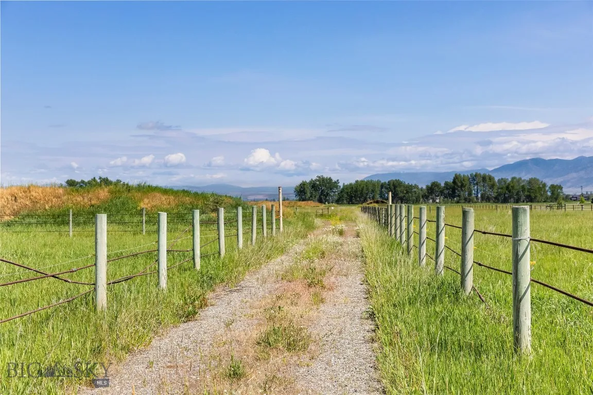 3575 Stucky Road, Bozeman, Montana 59715, Bozeman, Montana 59715, 3 Bedrooms Bedrooms, ,2 BathroomsBathrooms,Residential,For Sale,3575 Stucky Road, Bozeman, Montana 59715,403014